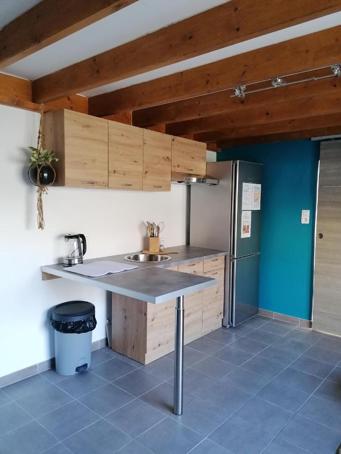 Chambre Familiale "Le Pecher" Saillans  部屋 写真